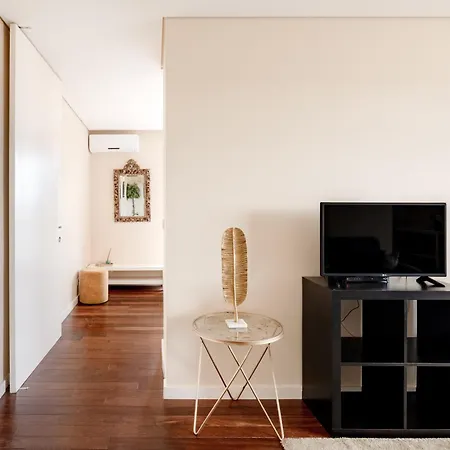 Viva Peaceful Zen Retreat *